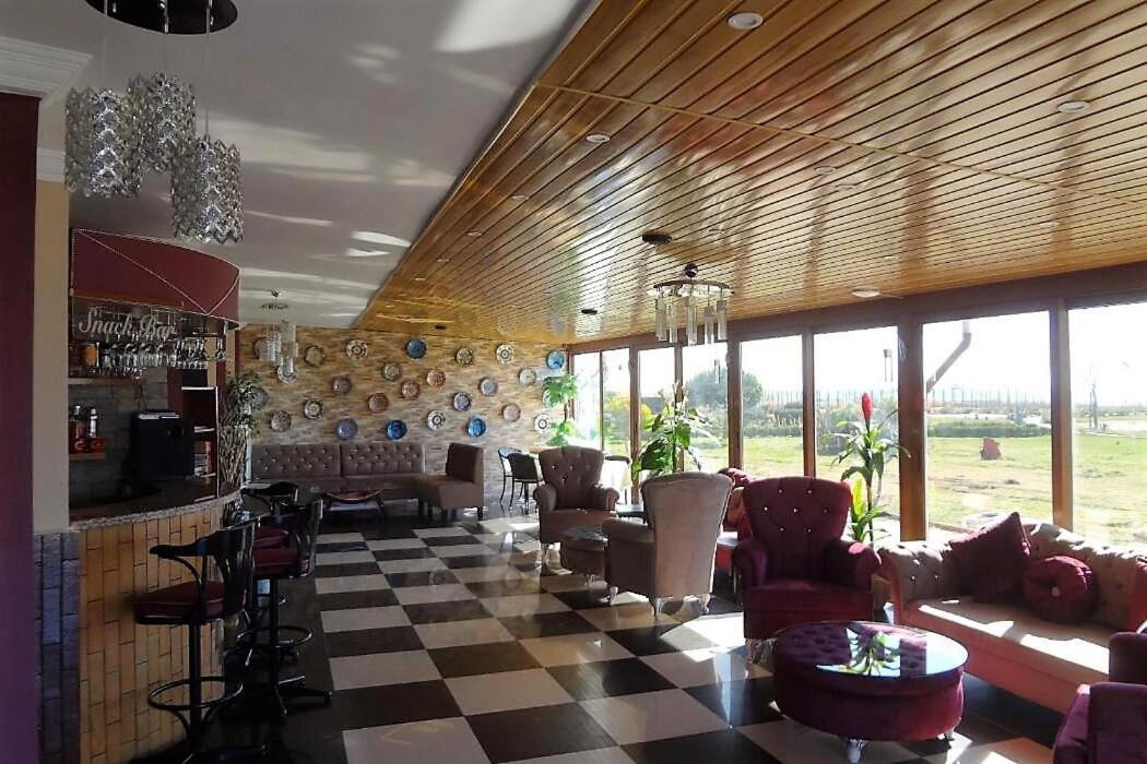 Linda Butik Otel Guemuelduer 伊兹密尔 外观 照片