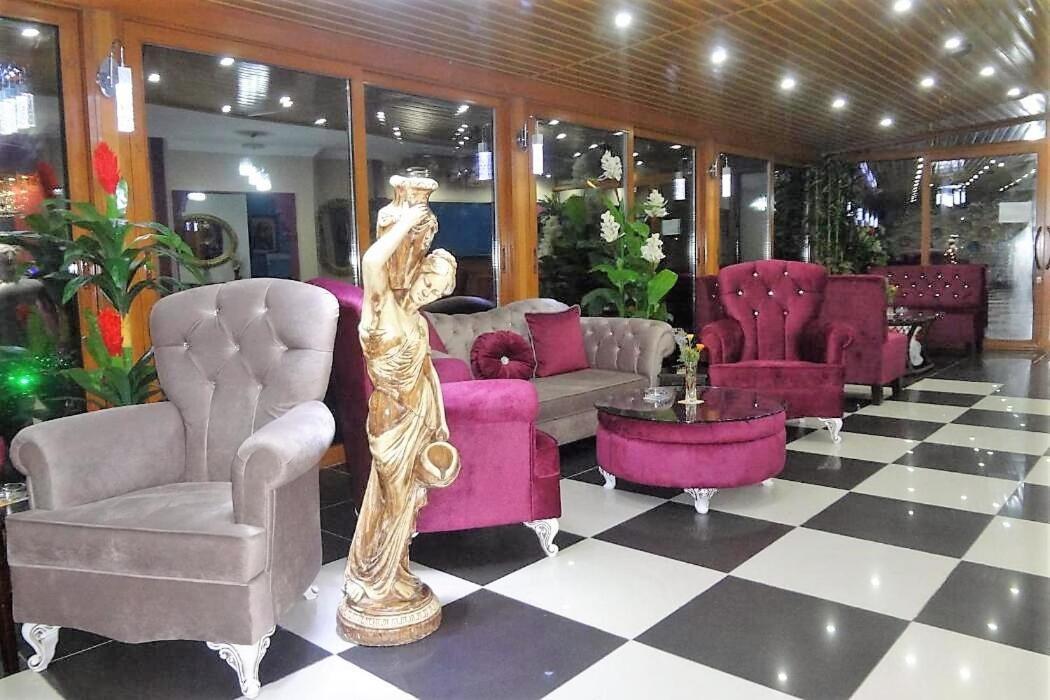 Linda Butik Otel Guemuelduer 伊兹密尔 外观 照片